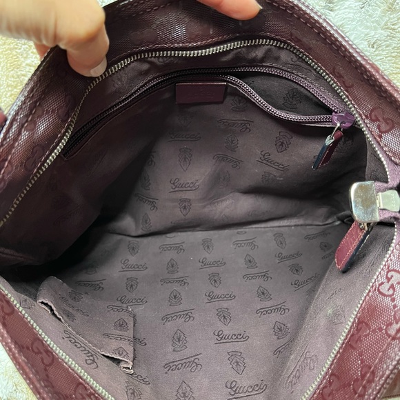 Gucci Coated GG canvas Burgundy Messenger Bag - Picture 15 of 15
